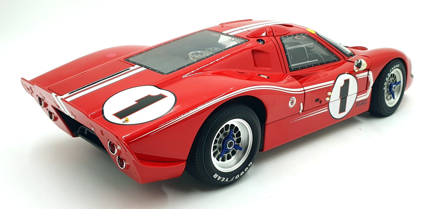 GMP 1/12 Scale Diecast 12072 - 1967 Ford GT40 Mark IV #1 - Red/White