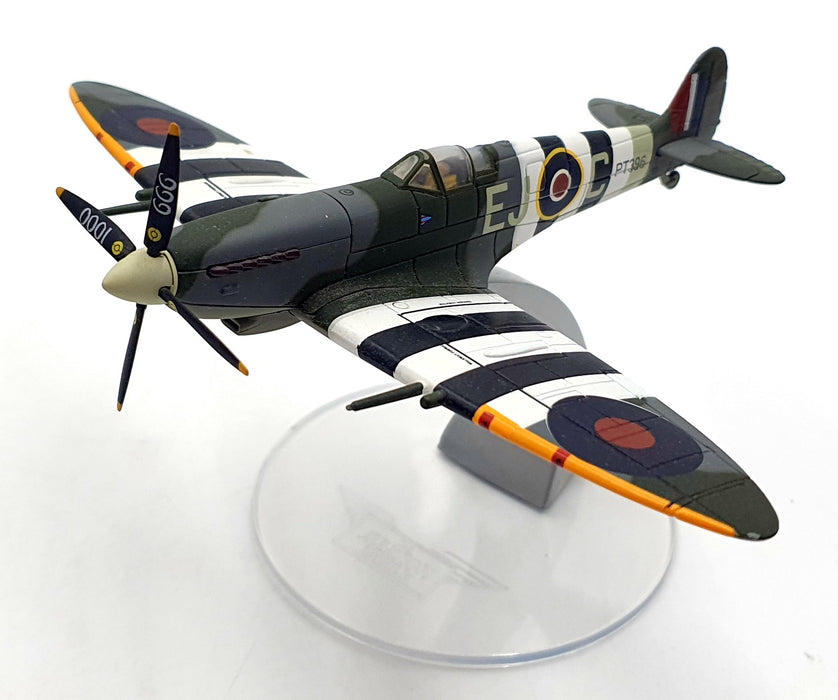 Corgi 1/72 Scale AA31932 - Supermarine Spitfire MKIX J Charles 1000 Kill