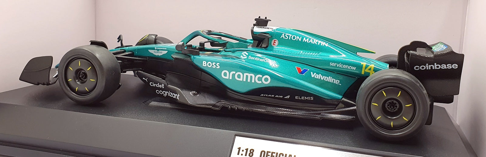 CMJ 1/18 Scale Diecast DC118AMF1 - Aston Martin F1 #14 