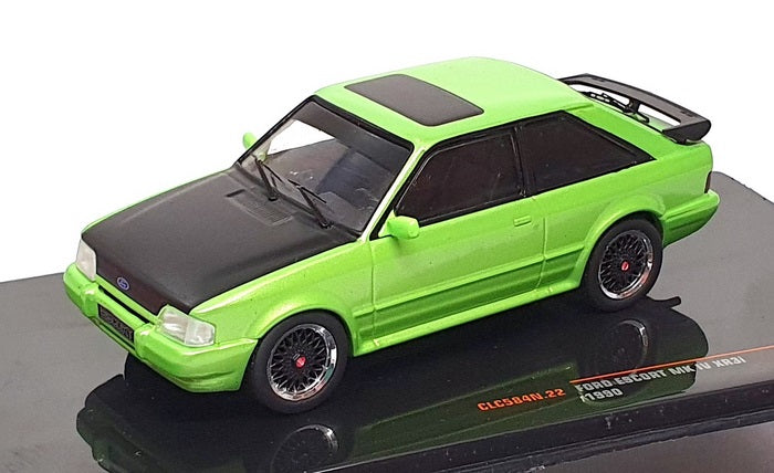 Ixo 1/43 Scale CLC584N.22 - 1990 Ford Escort MK IV XR3i - Met. Green/Black