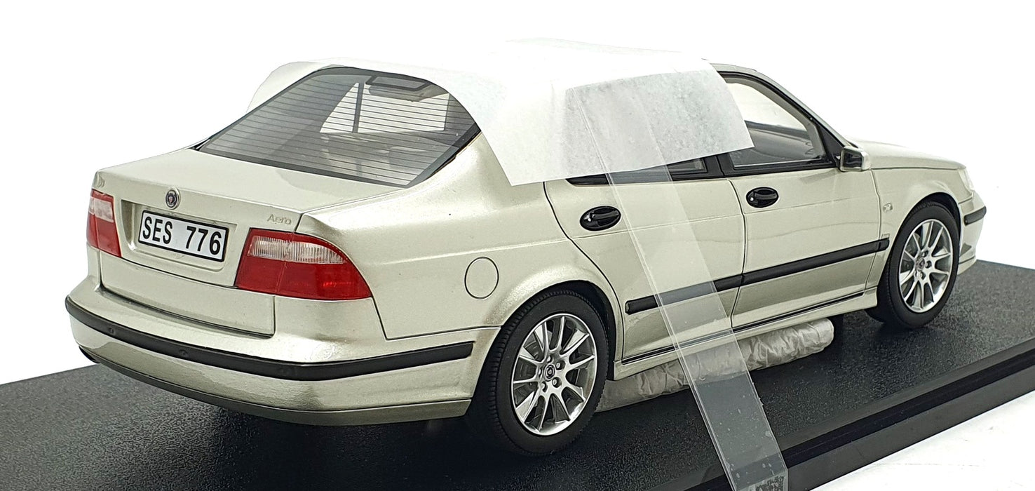 Cult 1/18 Scale Resin CML198-1 - 1997-2005 SAAB 9-5 Turbo Aero - Met. Silver