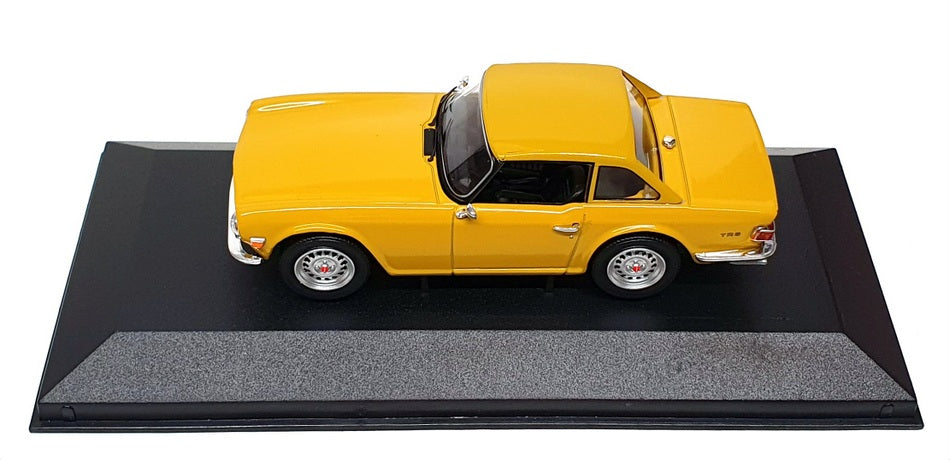 Vanguards 1/43 Scale VA14702 - Triumph TR6 (Hard Top) - Mimosa Yellow