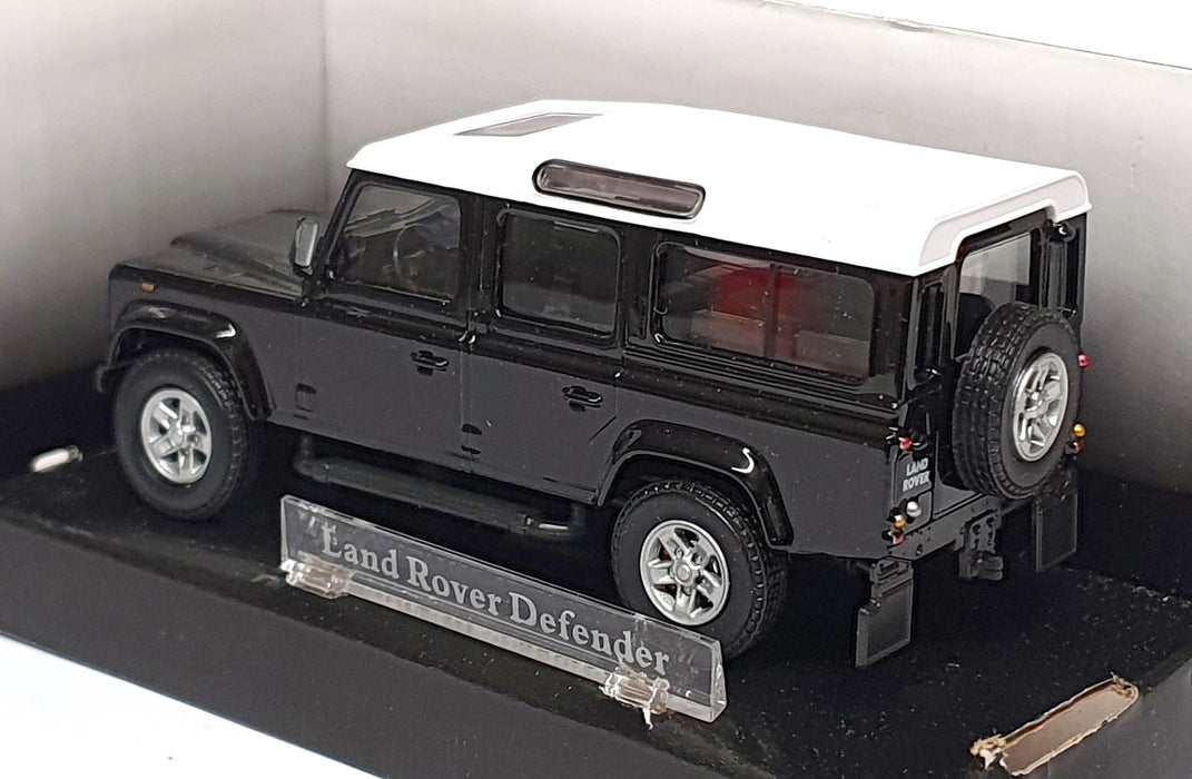 Cararama 1/43 Scale 230D - Land Rover Defender - Black/White