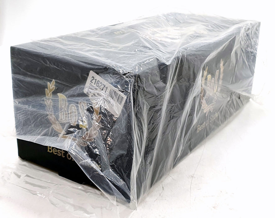 BOS Models 1/18 Scale Resin BOS311 - Chrysler  300H Hardtop - Red