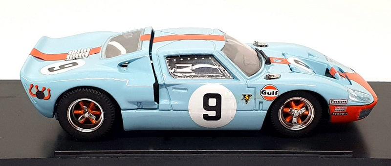 Bang 1/43 Scale 1007 - Ford GT40 #9 Le Mans 1968 - Lt. Blue/Orange