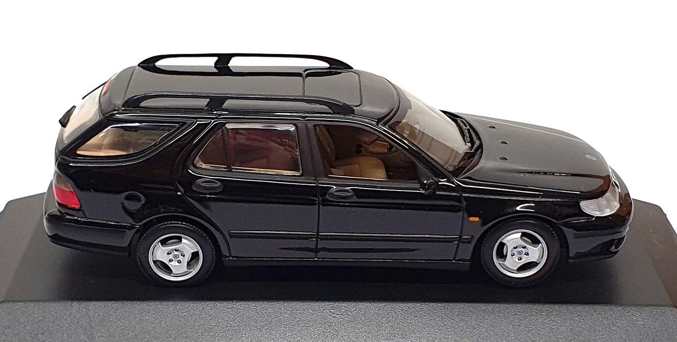 Minichamps 1/43 Scale Diecast 743 468 - Saab 95 Estate - Black