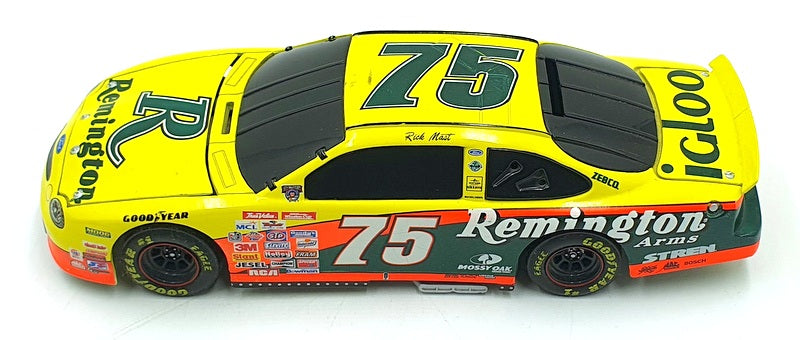 ACTION 1/24 Scale P249801120 - 1998 Ford Taurus Remington R.Mast #75