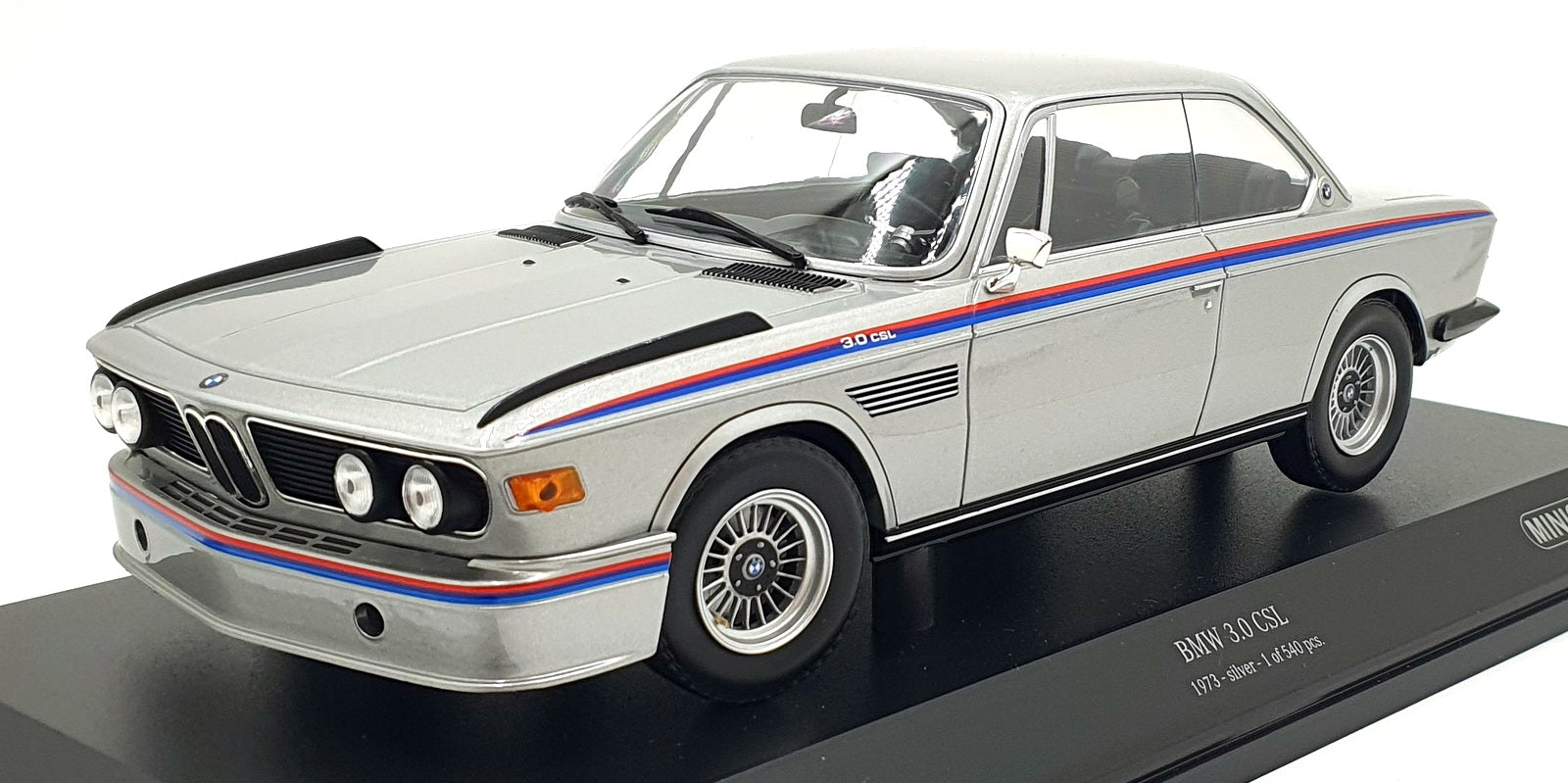 Minichamps 1/18 Scale 155 028135 - 1973 BMW 3.0 CSL - Silver