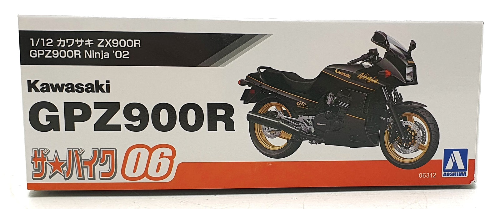 Aoshima 1/12 Scale Kit 06312 - Kawasaki GPZ900R ZX900R Ninja 2002