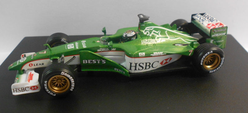 HOT WHEELS 1/43 Scale Diecast 26752 JAGUAR R1 EDDIE IRVINE