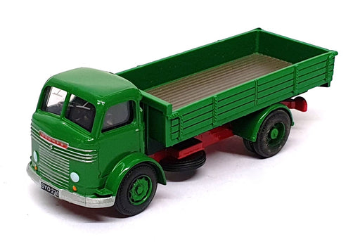 Bachmann Base Toys 1/76 Scale LC-02 - Commer Dropside Truck - Green
