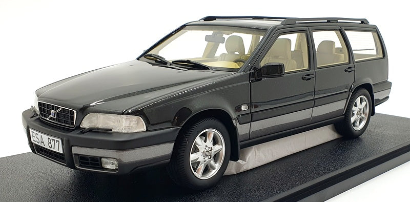 Cult 1/18 Scale Resin CML181-4 - 1996-1999 Volvo V70 XC Cross Country - Black