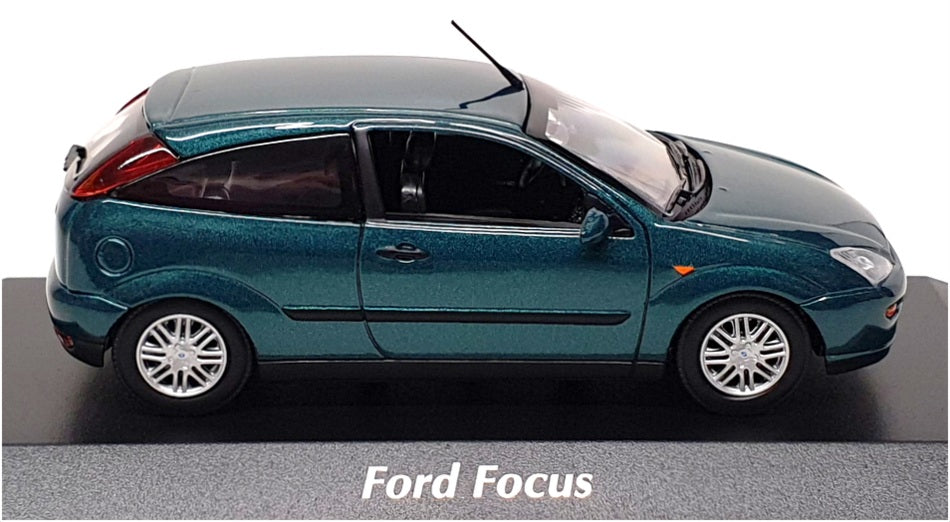Maxichamps 1/43 Scale 940 087001 - 1998 Ford Focus - Met Green