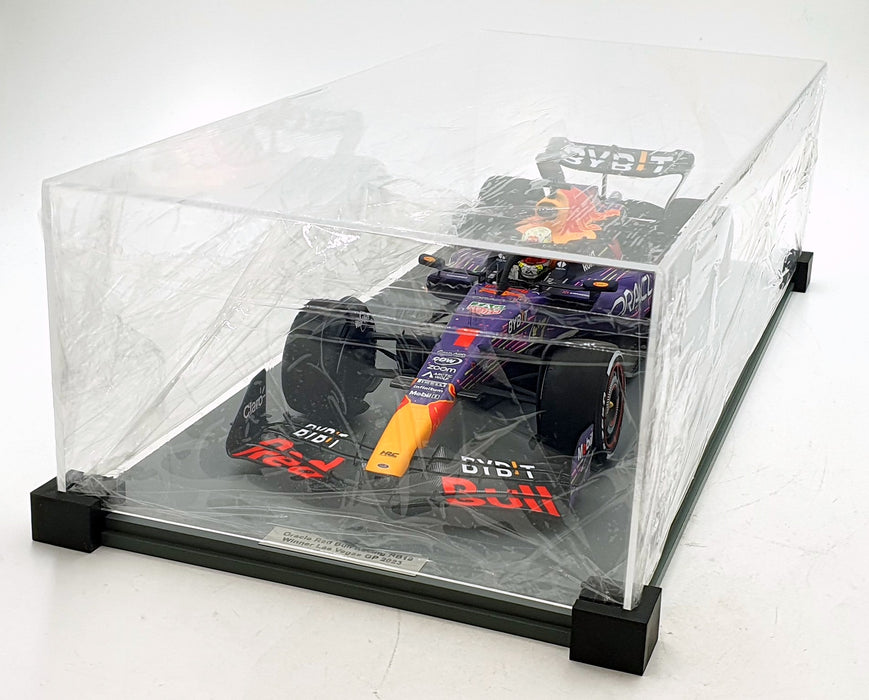Spark 1/12 Scale 12S042 - Red Bull Racing RB19 Las Vegas 2023 #1 M.Verstappen
