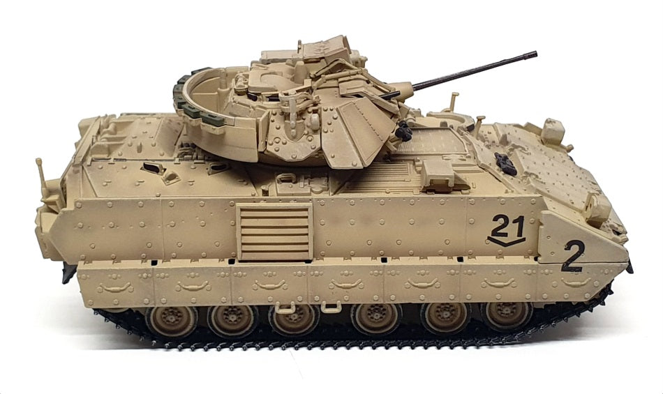 Dragon Models 1/72 Scale 62022 - M2 Bradley Tank - Beige