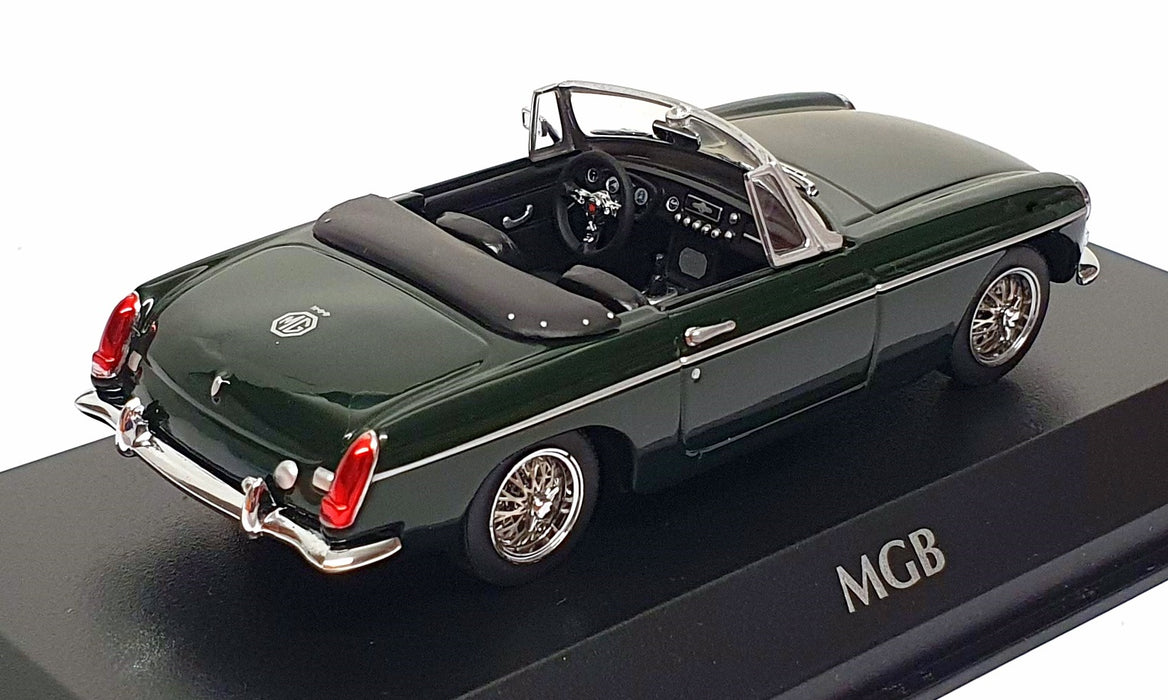 Maxichamps 1/43 Scale Diecast 940 131031 - 1962 MG MGB - Green