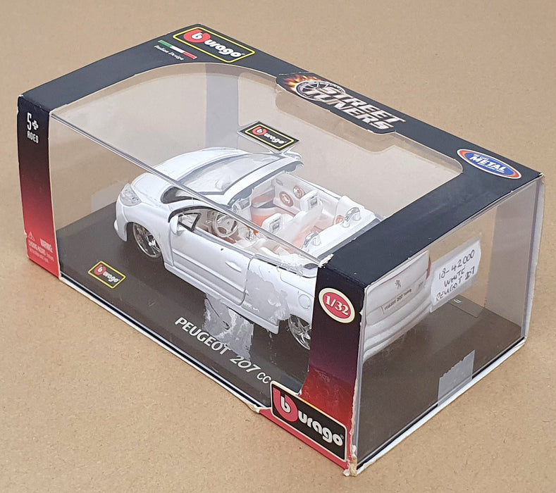 Burago 1/32 Scale Diecast 18-42000 - Peugeot 207 CC - White