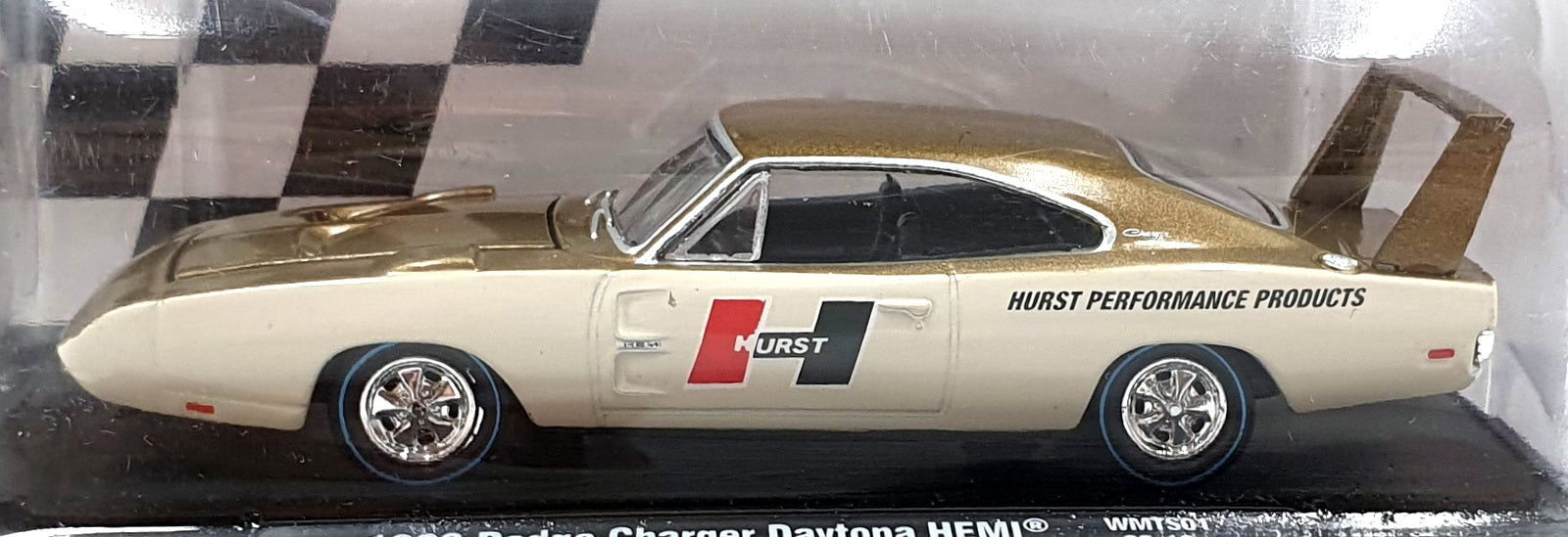 Castline M2 Machines 1/64 Scale 20-19 - 1969 Dodge Charger Daytona HEMI - Gold