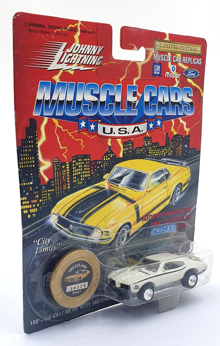 Johnny Lightning 1/64 Scale 200-170 - Muscle Cars 1969 Pontiac GTO Judge - White