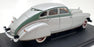 Signature 1/18 Scale 18136 - 1933 Pierce Arrow Silver Arrow - Silver/Green