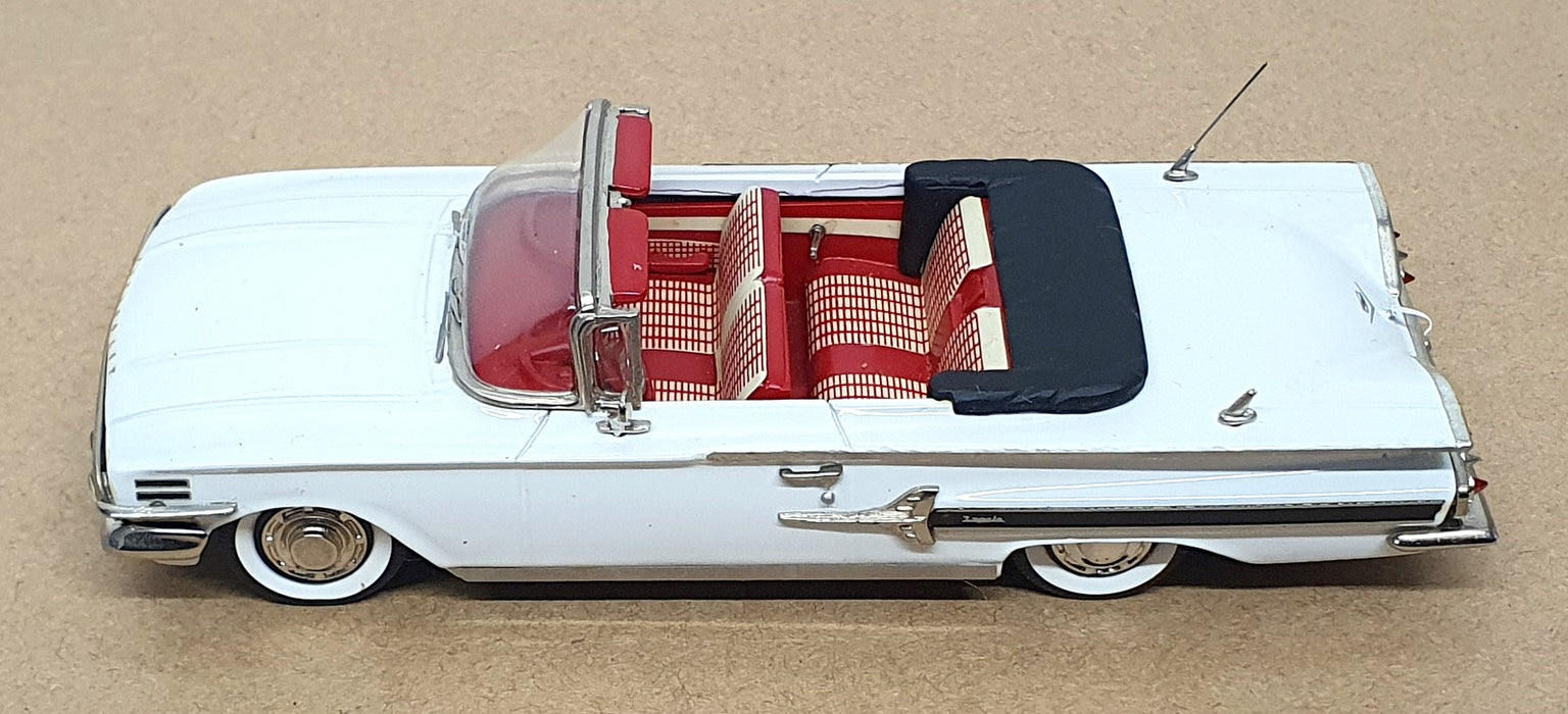 Conquest Models 1/43 Scale CON2 - 1960 Chevrolet Impala Conv. - Ermine White