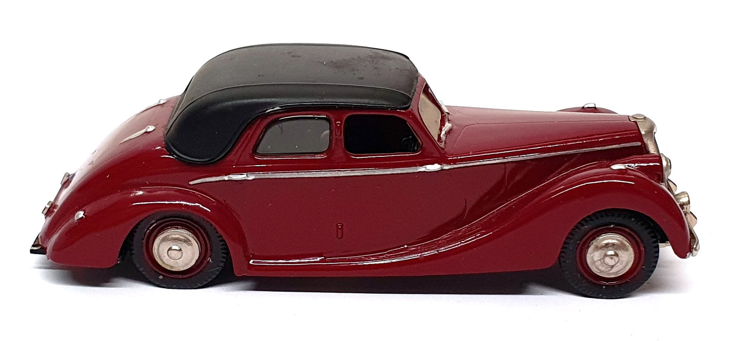 Minimarque 43 1/43 Scale 40s No. 1 - 1948 Riley RMB - Maroon