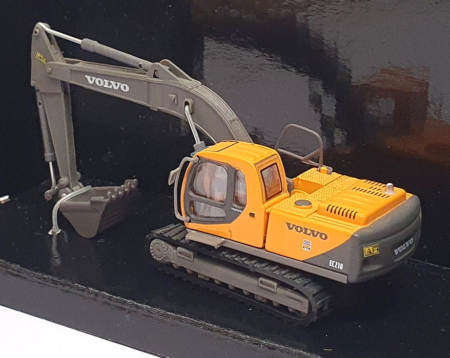 Hobby & Work 1/87 Scale HW7226 - Volvo EC210 Excavator - Yellow