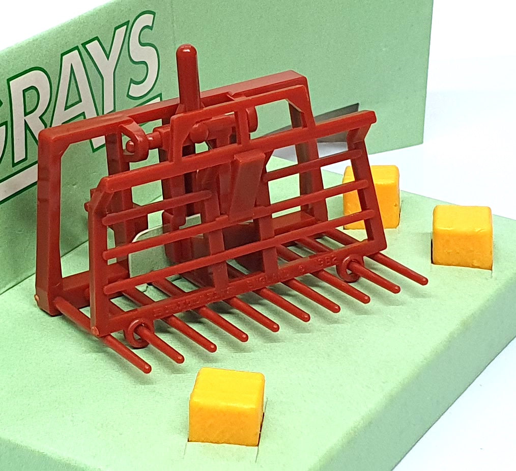 Britains 1/32 Scale 9543 - Farm Implement Push-Off Buck Rake - Brown