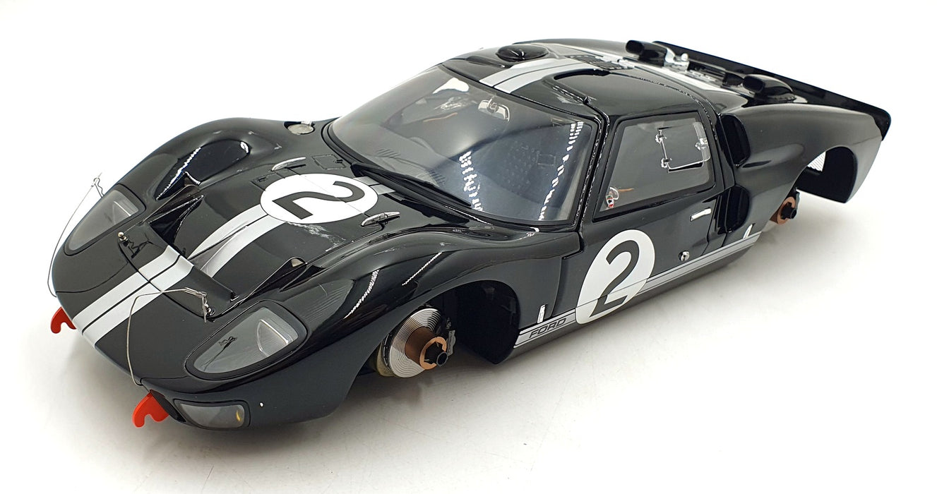 GMP 1/12 Scale Diecast 12071 - Ford GT40 Mark II McLaren/Amon #2 Le Mans