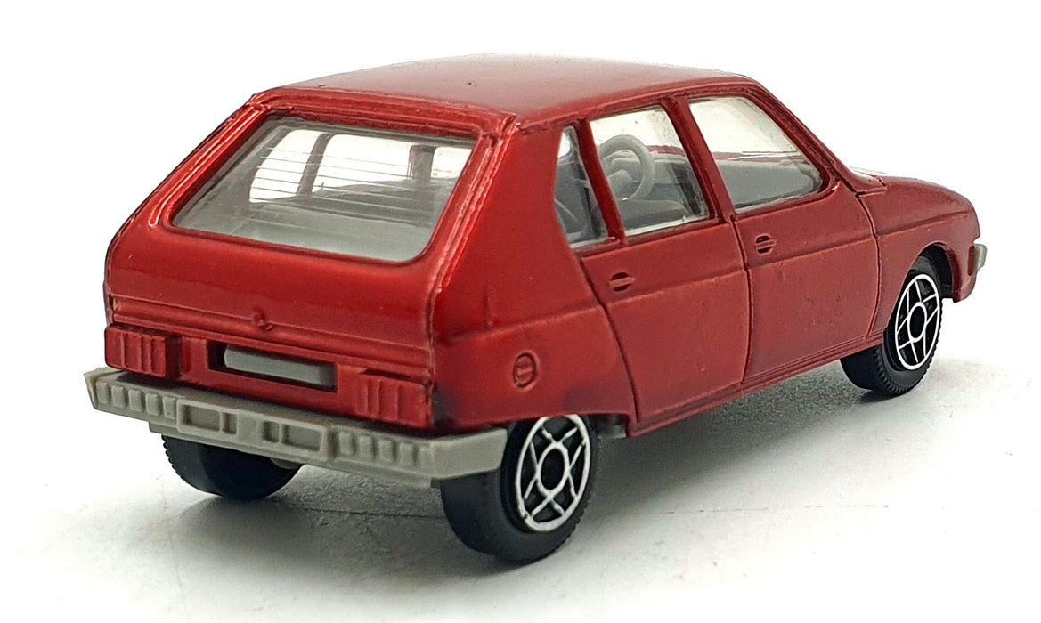 Solido 1/43 Scale 1201 - Citroen Visa - Red