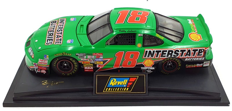 Revell 1/24 Scale 3850 - Pontiac #18 1997 Interstate Batteries GP - Labonte