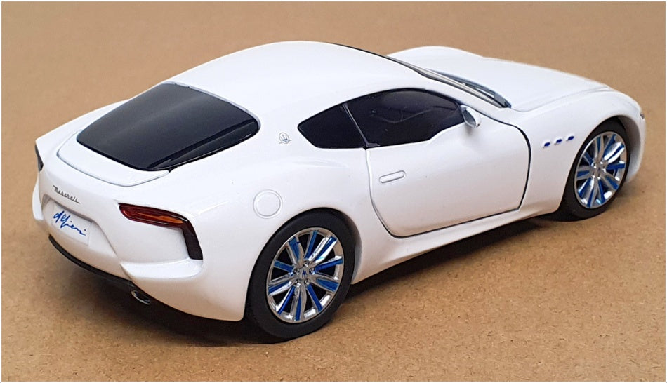 Tayumo 1/32 Scale Pull Back & Go 32125010 - 2014 Maserati Alfieri Concept White