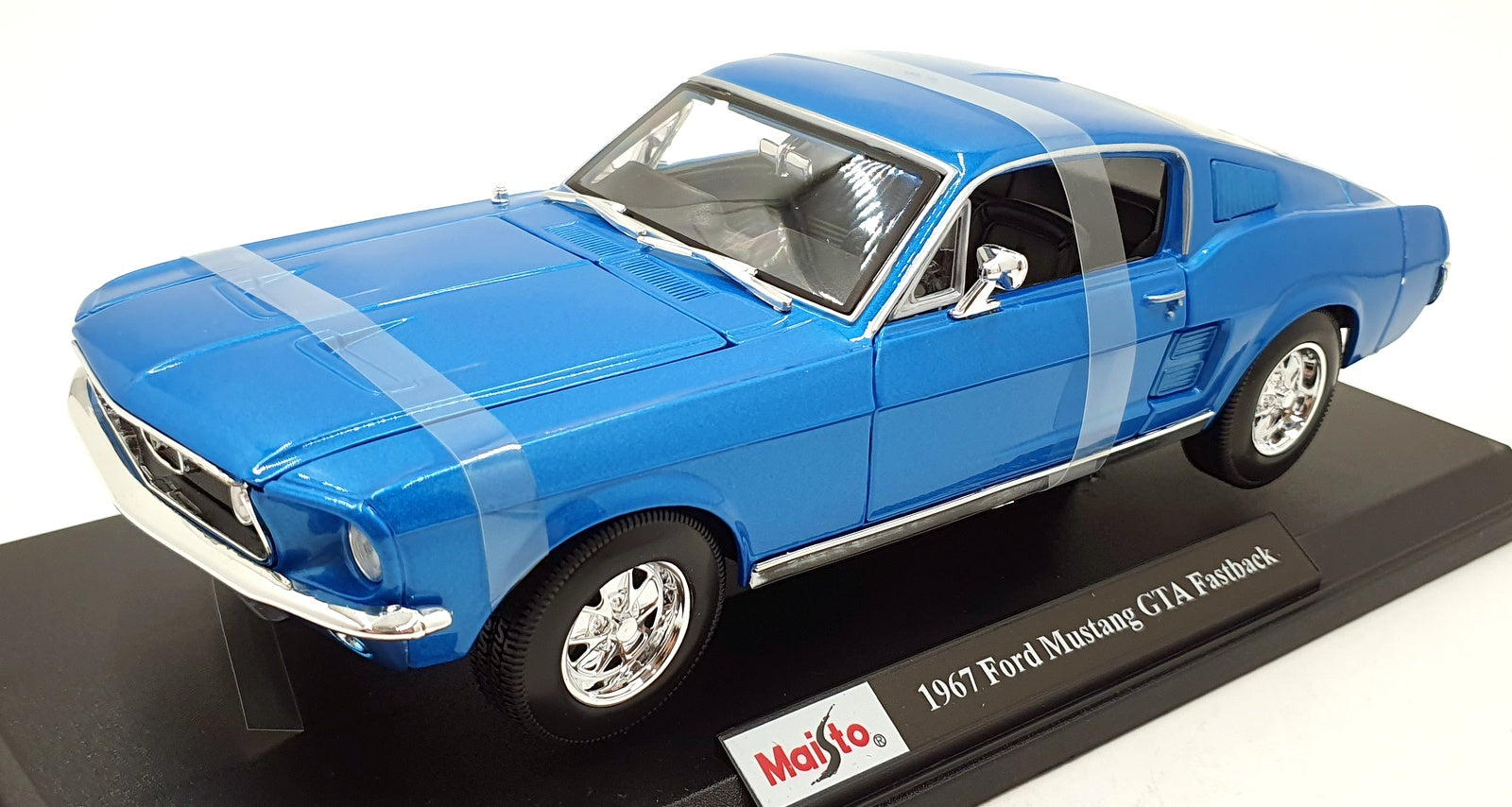 Maisto 1/18 Scale Diecast 31166 - 1967 Ford Mustang GTA Fastback - Blue