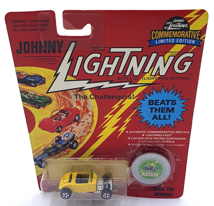 Johnny Lightning 1/64 Scale 100-180 The Challengers Classic '32 Roadster Yellow