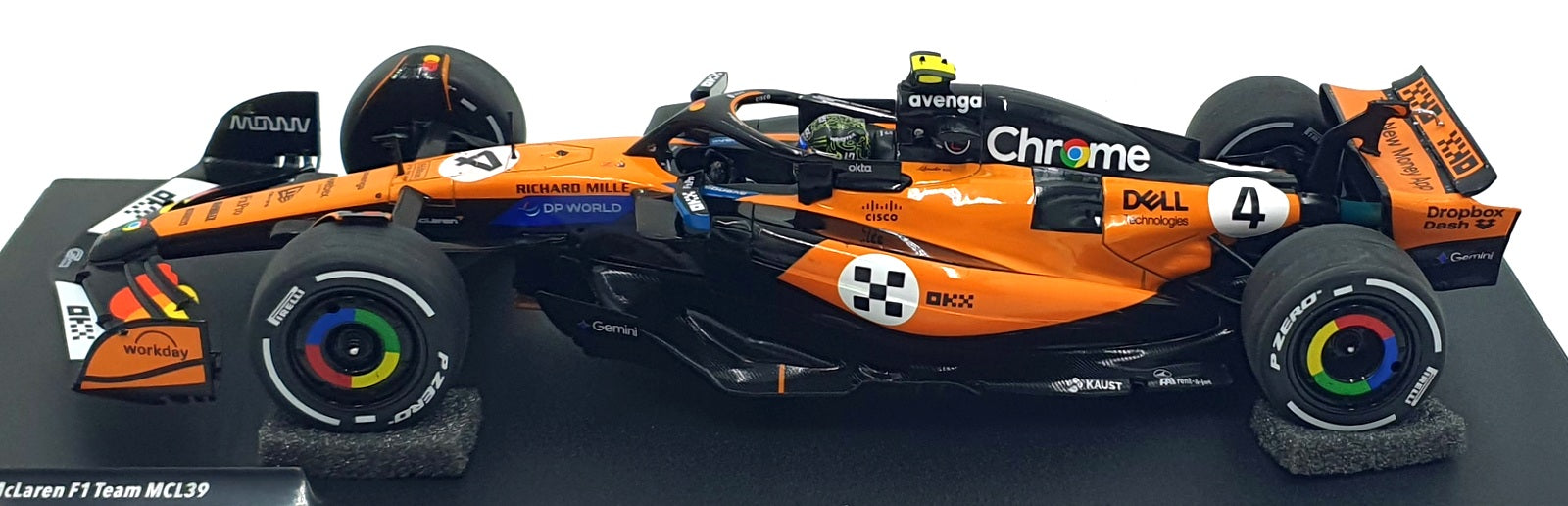 Solido 1/18 Scale S1818701 - 2025 McLaren MCL39 #4 Australia GP - Norris