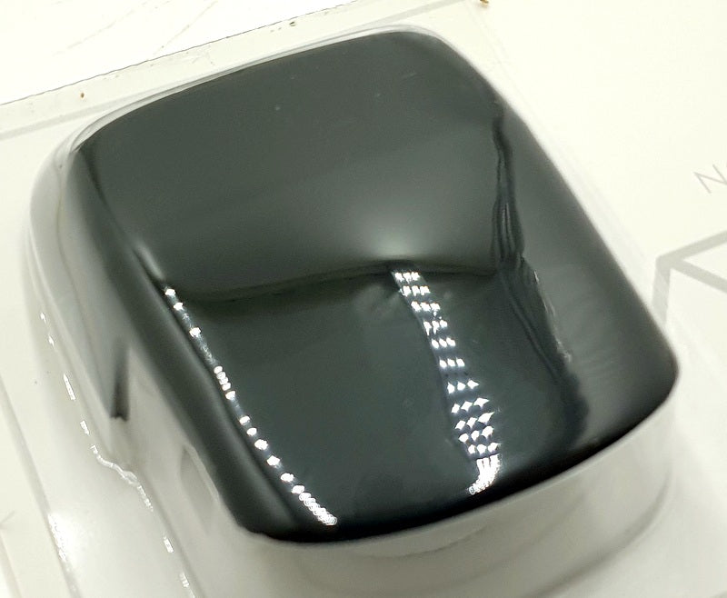 Norev 1/18 Scale Diecast 181562 - Citroen DS19 Cabriolet - Light Pale Green