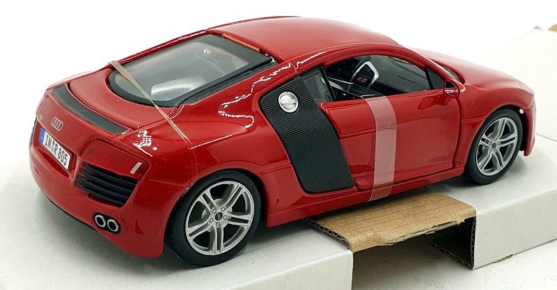 Maisto 1/24 Scale Diecast 31281 - Audi R8 - Red
