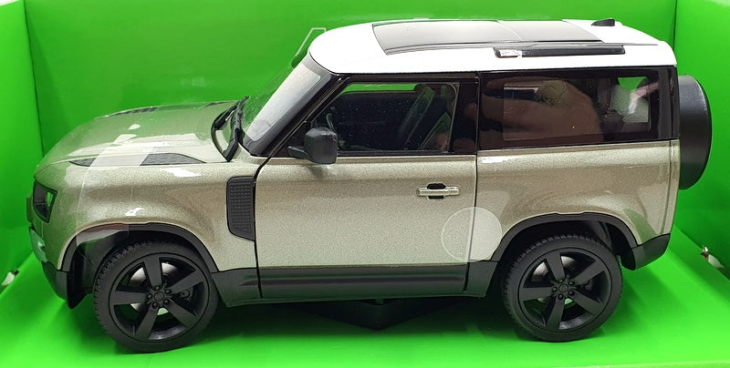 Welly NEX 1/24 Scale 24110W - 2020 Land Rover Defender - Met Green/White