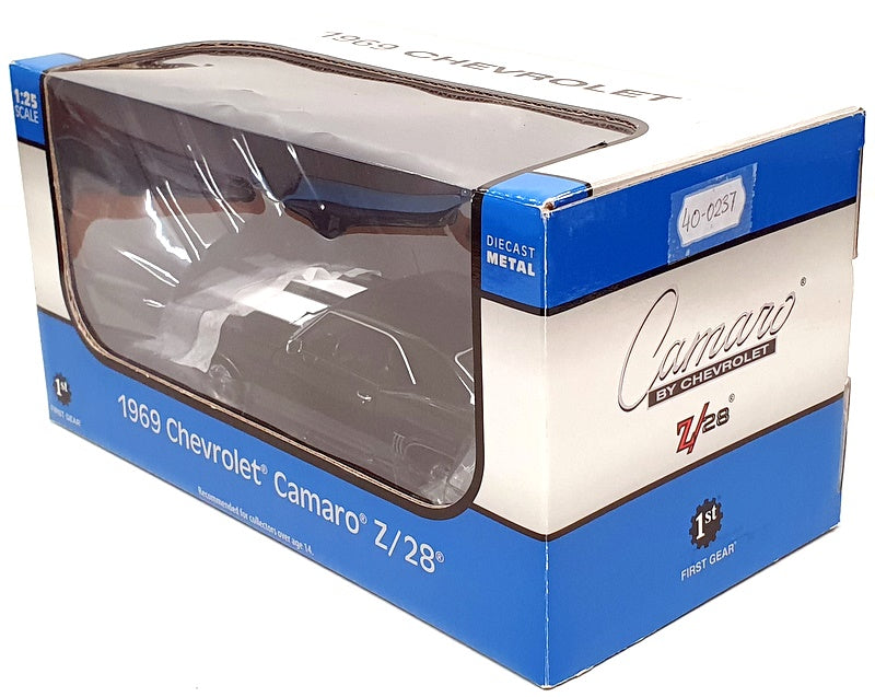 First Gear 1/25 Scale 40-0237 - 1969 Chevrolet Camaro Z/28 - Black/White