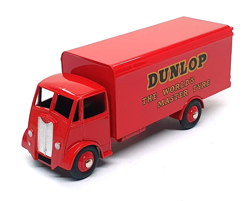 DAN-TOYS Reproduction DAN-267 - Guy Van Dunlop - Red