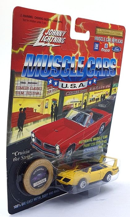 Johnny Lightning 1/64 Scale 200-150 - Muscle Cars 1970 Plymouth Superbird Yellow