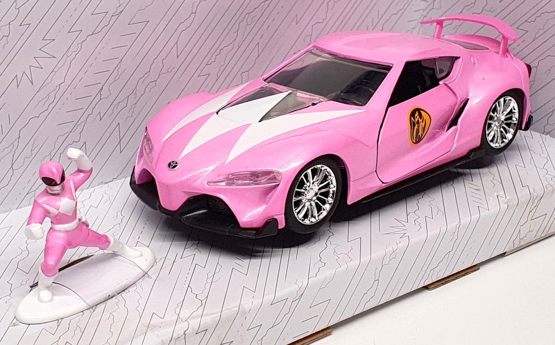 Jada 1/32 Scale 33079 - Pink Ranger & Toyota FT-1 Concept (Power Rangers) Pink