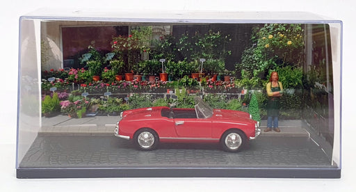 Del Prado 1/43 Scale DPR007 - Alfa Rome Giulietta Spyder Diorama - Red
