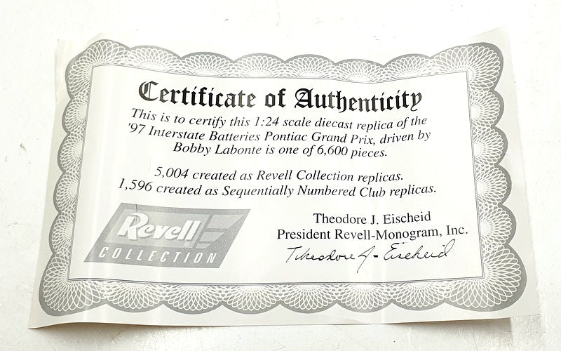 Revell 1/24 Scale 3850 - Pontiac #18 1997 Interstate Batteries GP - Labonte
