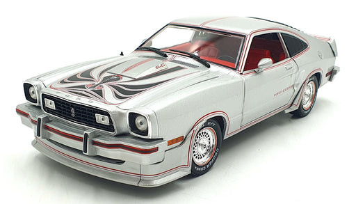 Greenlight 1/18 Scale Diecast 13670 - 1978 Ford Mustang MKII King Cobra - Silver