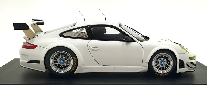Autoart 1/18 Scale Diecast 80973 Porsche 911 (997) GT3 RSR 2009 Plain Body White
