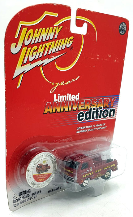Johnny Lightning 1/64 Scale 992-01 Bill Maverick Golden's Little Red Wagon Truck