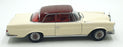 Autoart 1/18 Scale 76287 - Mercedes Benz 280 SE Coupe 1968 - White/Red