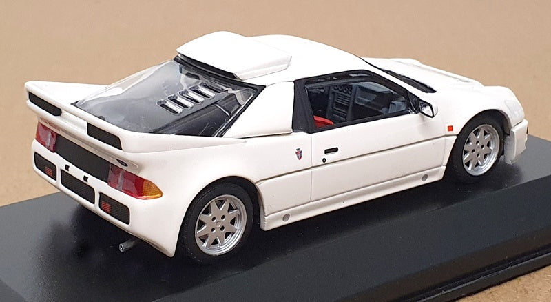 Minichamps 1/43 Scale 430 080200 - Ford RS 200 - Diamond White