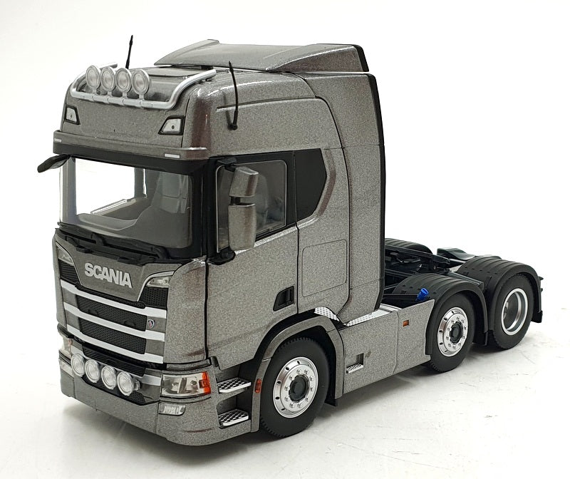 Marge Models 1/32 Scale 2015-02 - Scania R500 6x2 Truck - Dark Grey